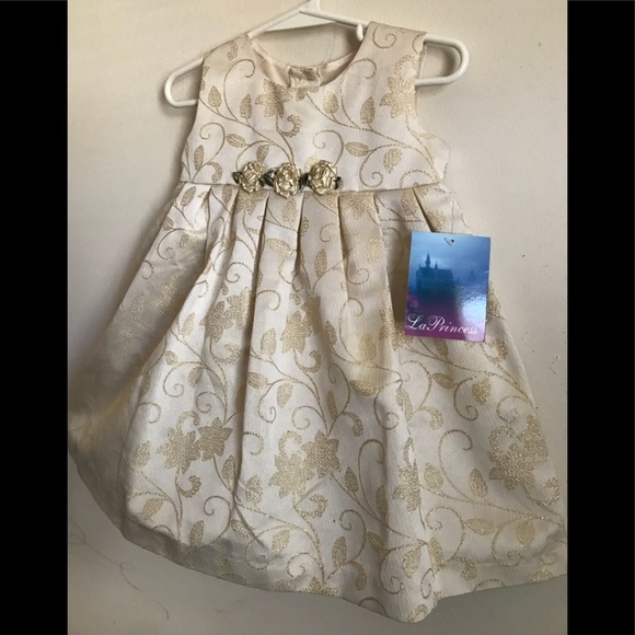 La Princess Gold Shimmer Swiss Rose Dress - Picture 6 of 7